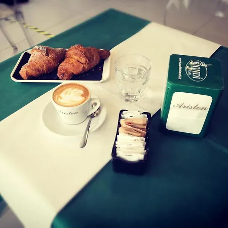 Palazzo Santori 3*